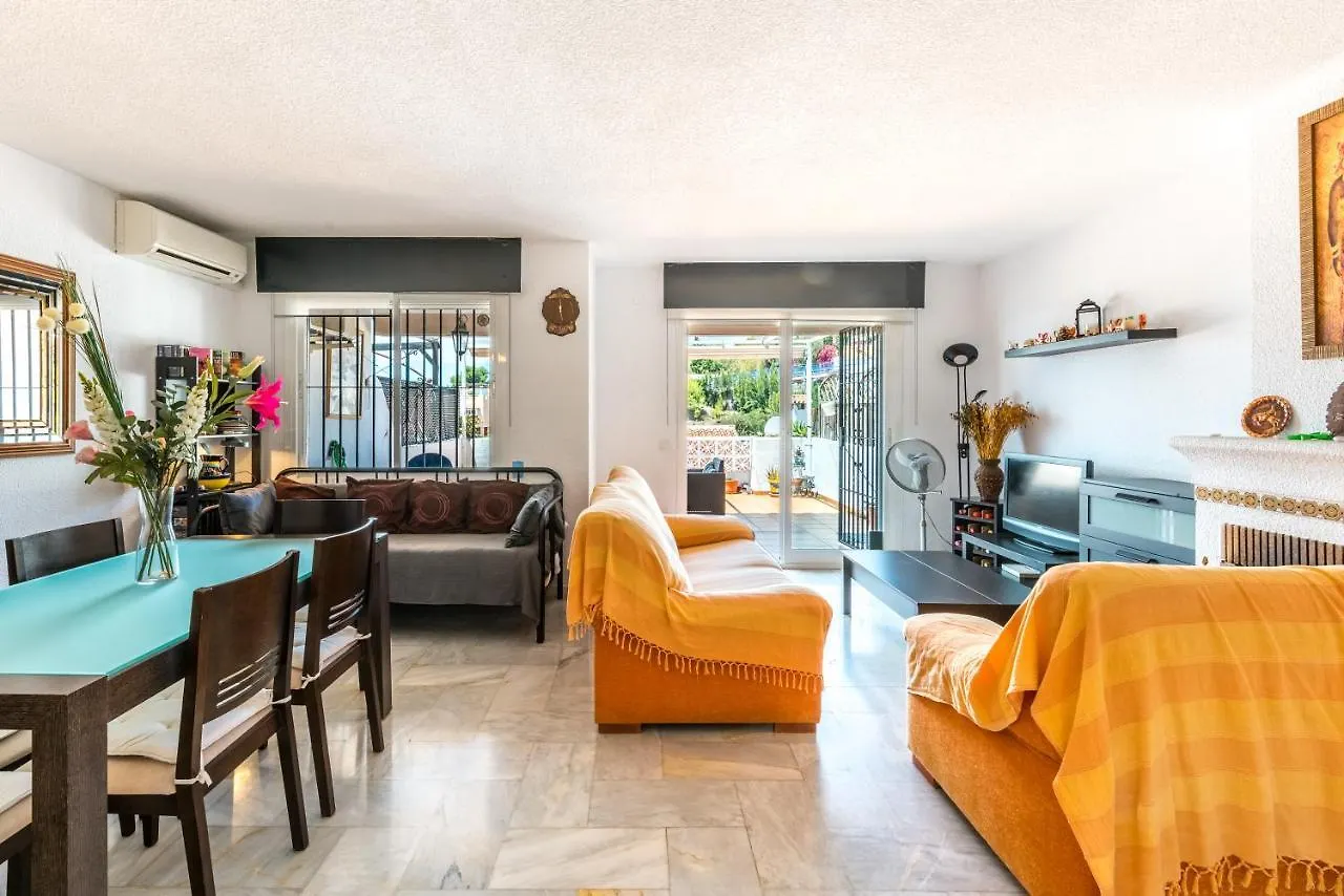 Chalet Adosado En Playa De La Perla Villa Benalmádena Spagna